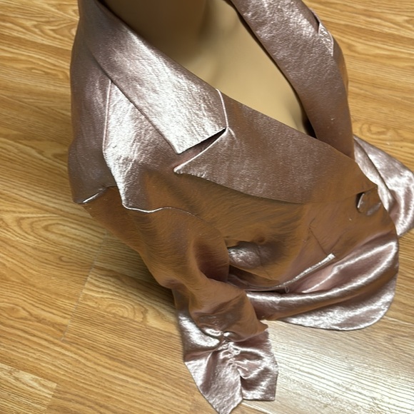 Sloosh Size L soft Pink Long sleeve jacket with 1 button front. - Picture 7 of 11